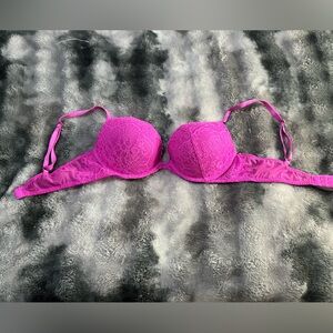 Victoria's Secret Fuchsia Lace Push-up Bra